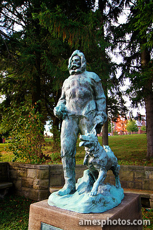 Admiral Peary Monument