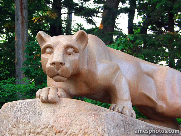 Classic Stance Nittany Lion